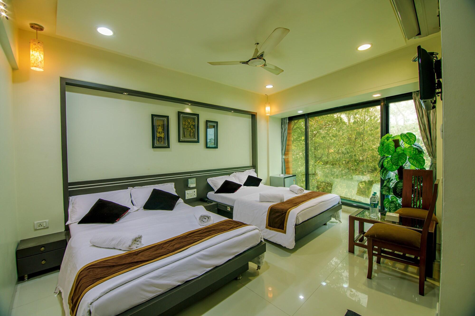 La Hotel Metro Near Bkc Mumbai Dış mekan fotoğraf