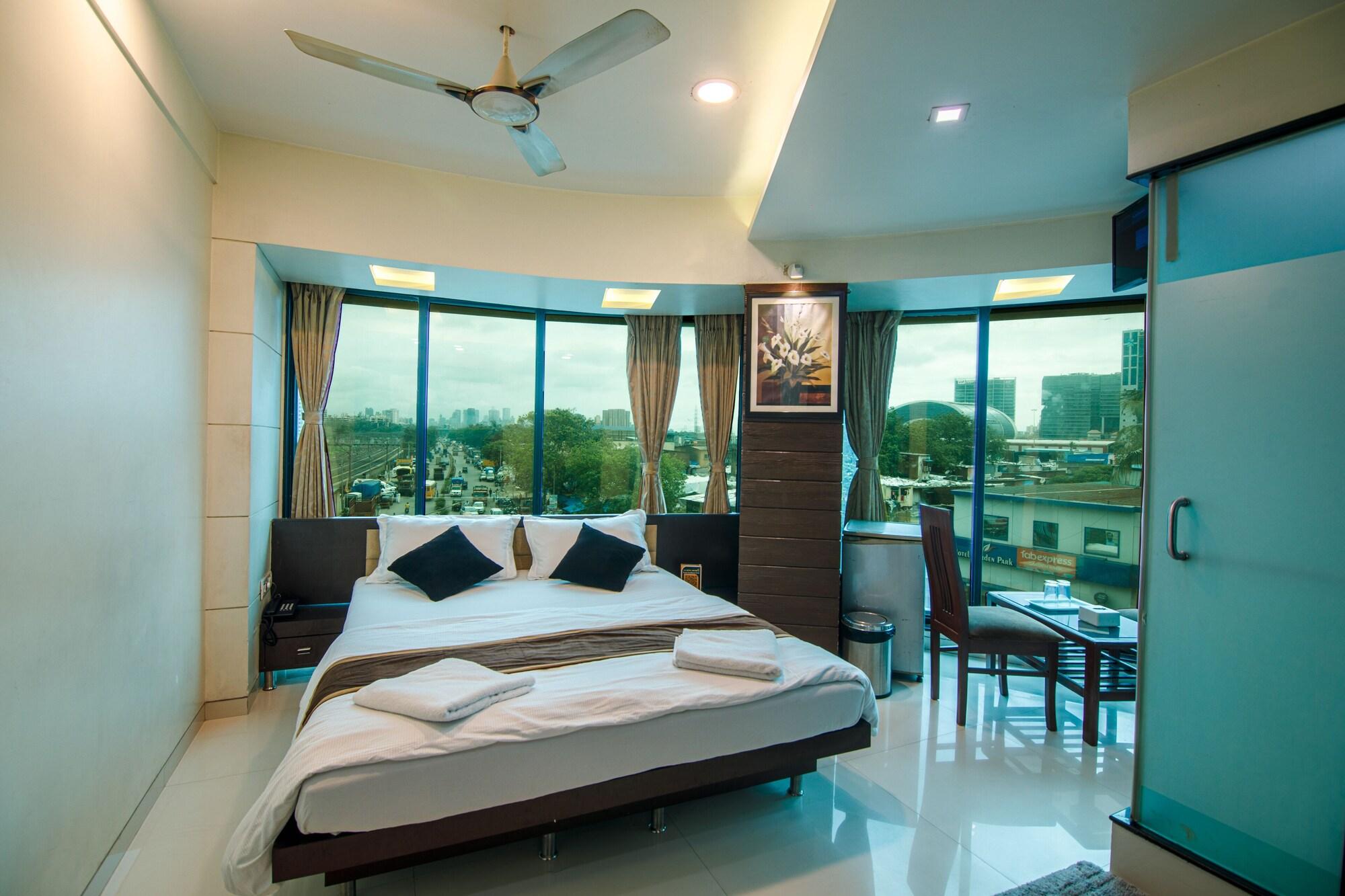La Hotel Metro Near Bkc Mumbai Dış mekan fotoğraf