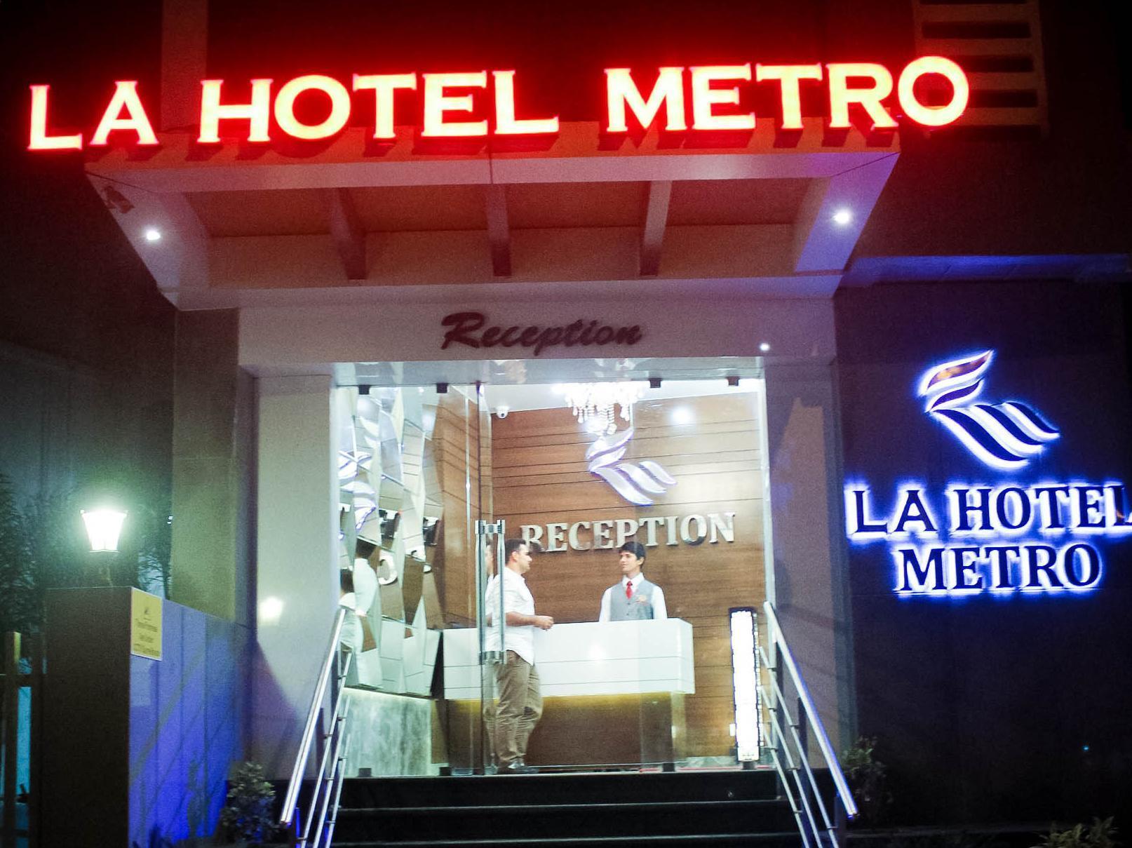 La Hotel Metro Near Bkc Mumbai Dış mekan fotoğraf